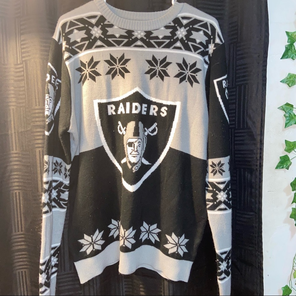 Raiders NFL crewneck sweater